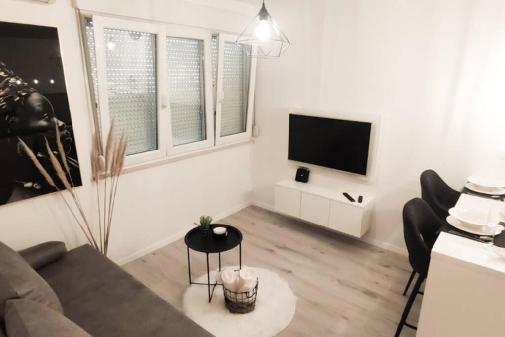 New! Top Apartment, Split View From Above Екстер'єр фото