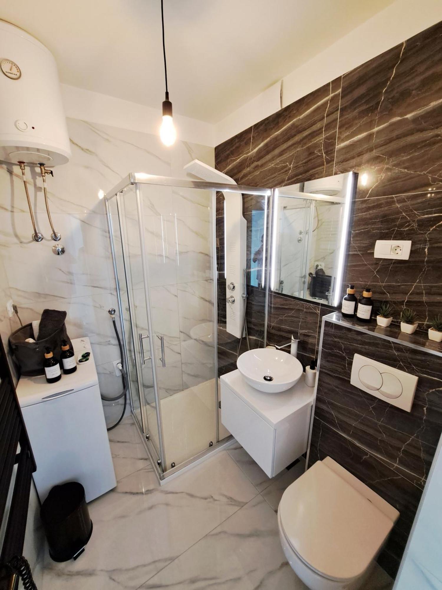 New! Top Apartment, Split View From Above Екстер'єр фото