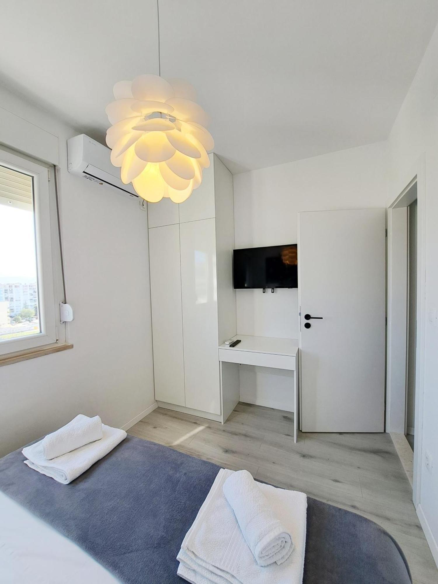 New! Top Apartment, Split View From Above Екстер'єр фото