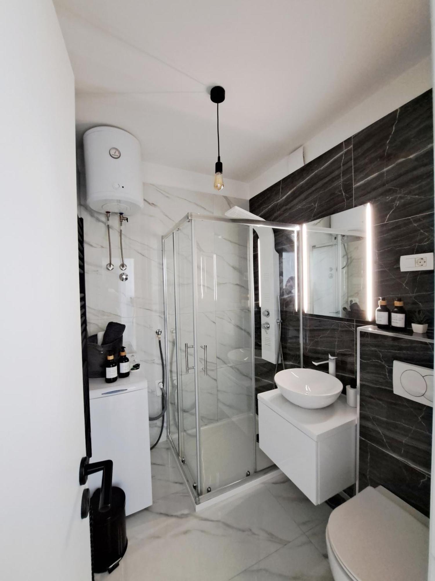 New! Top Apartment, Split View From Above Екстер'єр фото
